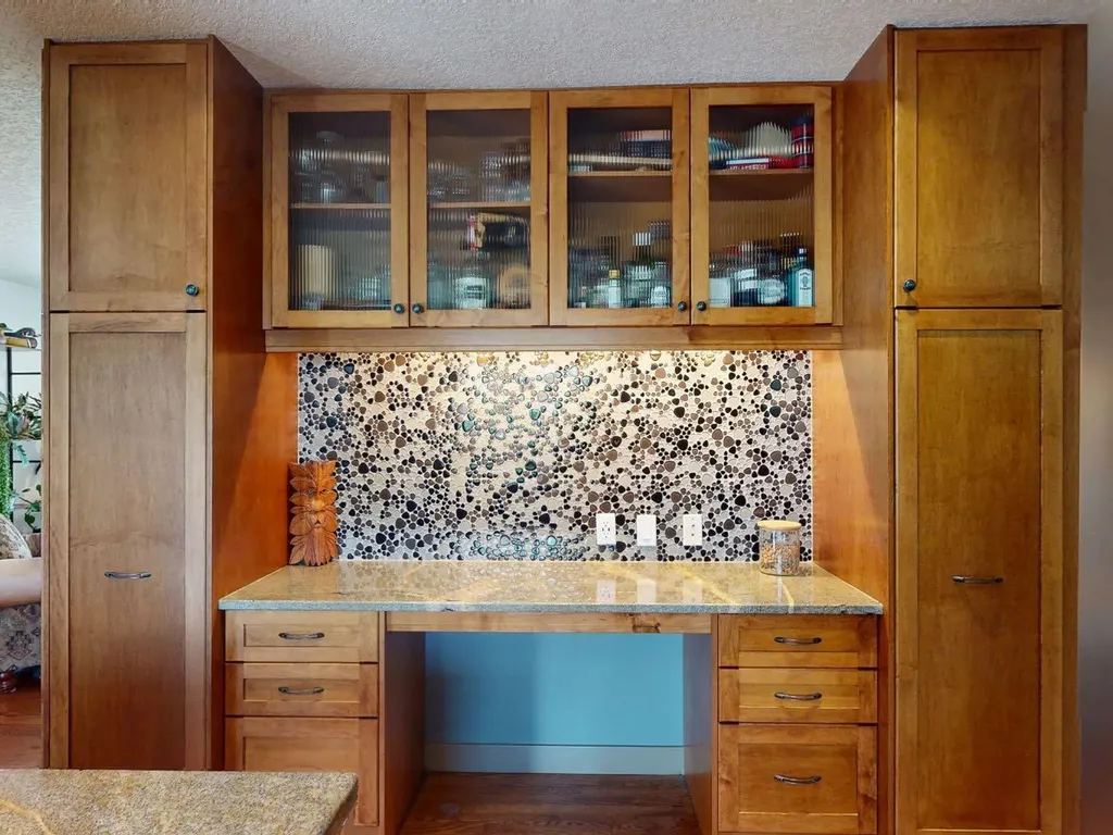 5839 Dalkeith Hill NW Calgary AB T3A 1G5