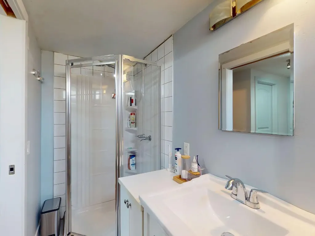 5839 Dalkeith Hill NW Calgary AB T3A 1G5