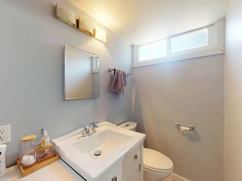 5839 Dalkeith Hill NW Calgary AB T3A 1G5