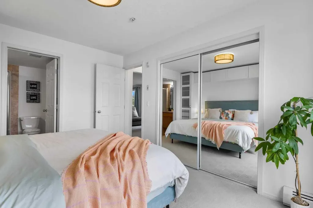1110 17 Street SW Calgary AB T3C3X3