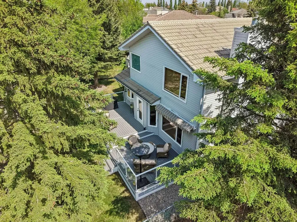 187 Hampshire Close NW Calgary AB T3A4Y1