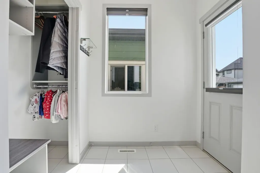 341 Marquis Heights SE Calgary AB T3M 2A7