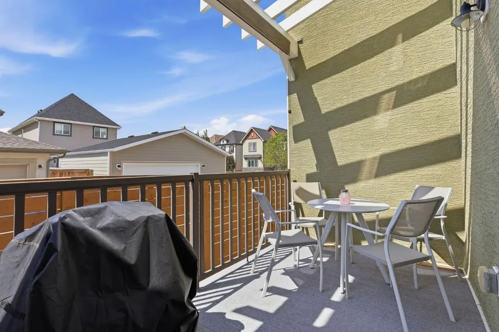 341 Marquis Heights SE Calgary AB T3M 2A7