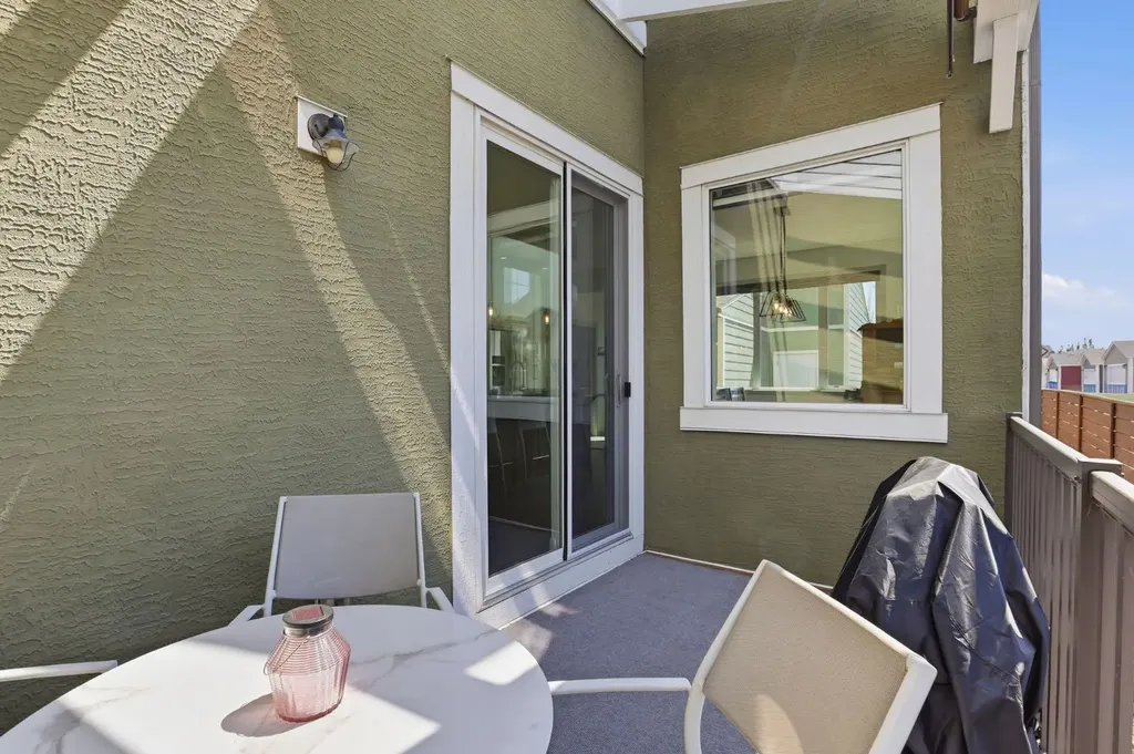 341 Marquis Heights SE Calgary AB T3M 2A7