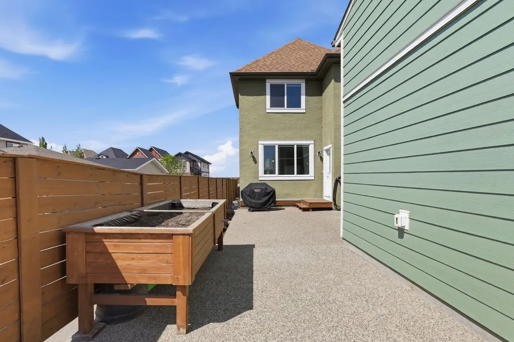 341 Marquis Heights SE Calgary AB T3M 2A7