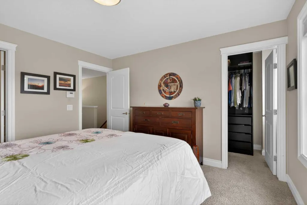 340 Quarry Park Boulevard SE Calgary AB T2C 5L4