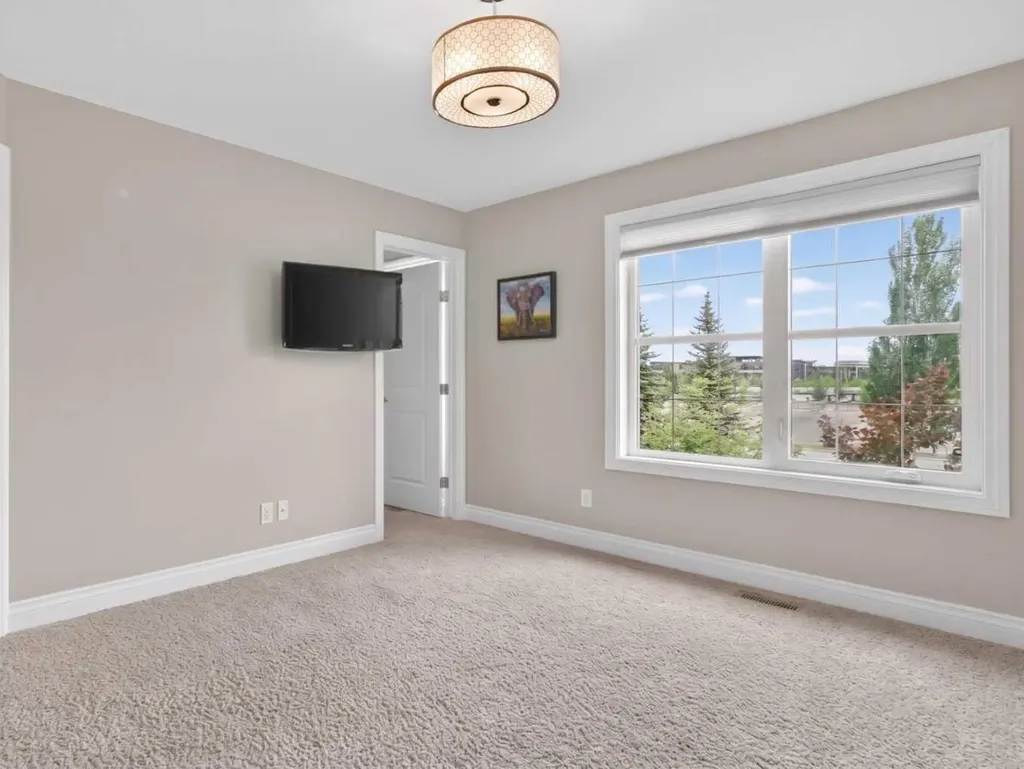 340 Quarry Park Boulevard SE Calgary AB T2C 5L4