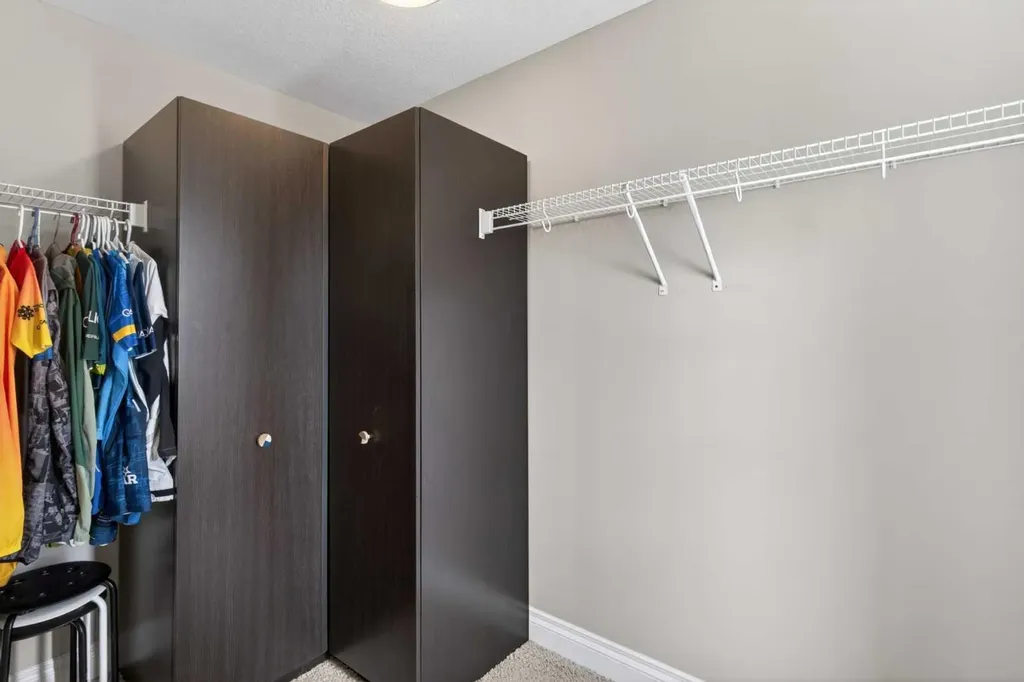 340 Quarry Park Boulevard SE Calgary AB T2C 5L4