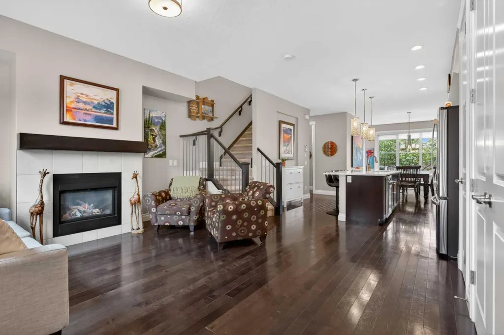 340 Quarry Park Boulevard SE Calgary AB T2C 5L4