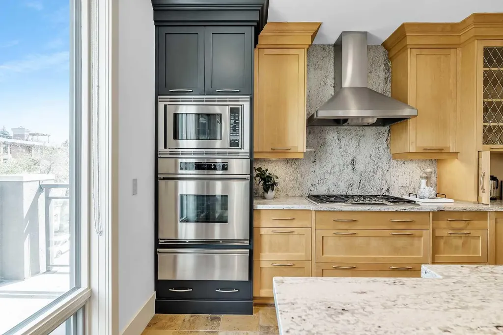 1731 13 Street SW Calgary AB T2T 3P5