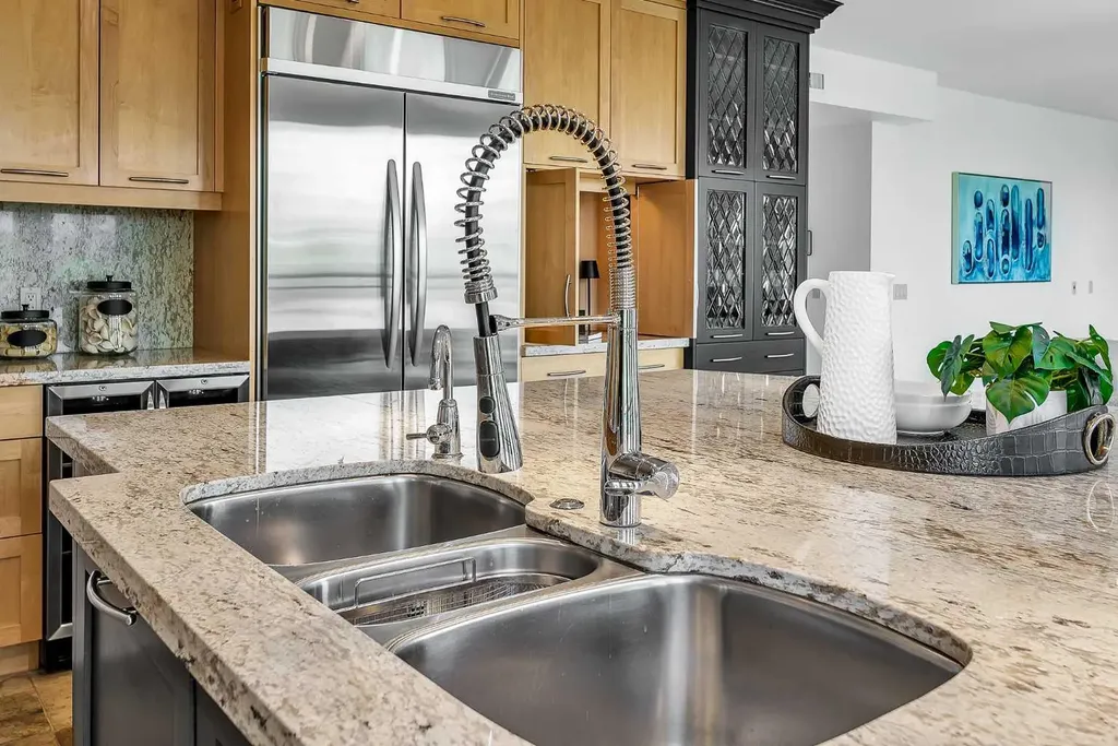 1731 13 Street SW Calgary AB T2T 3P5