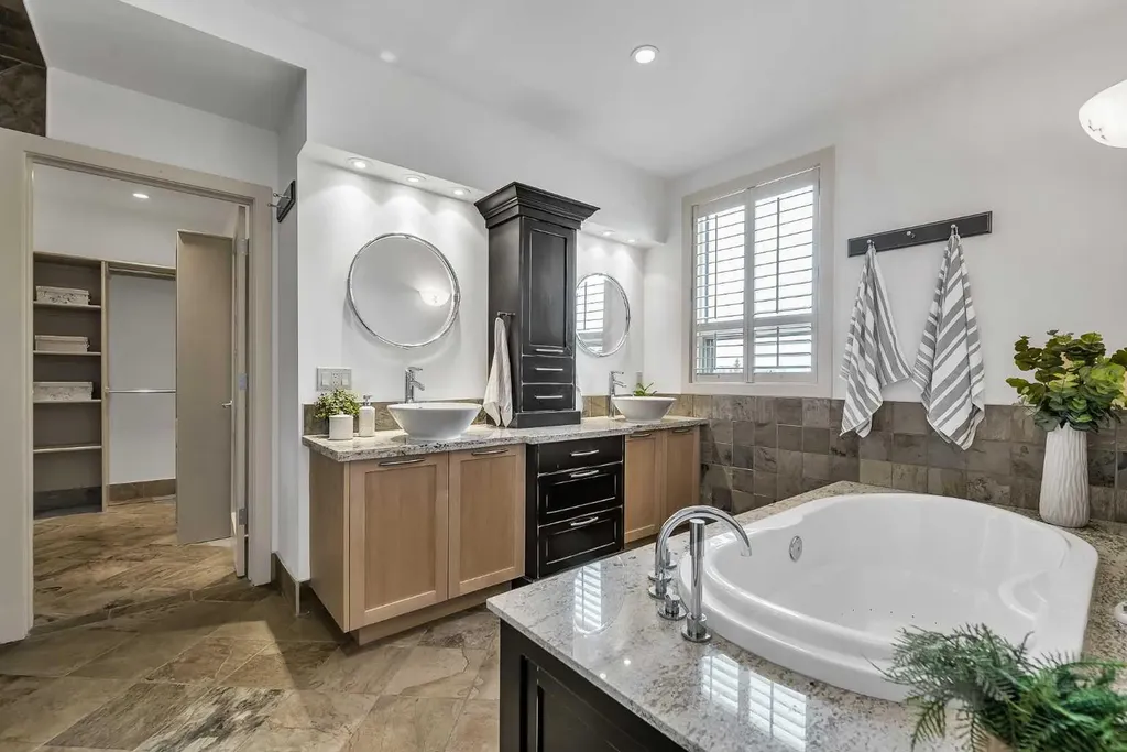 1731 13 Street SW Calgary AB T2T 3P5
