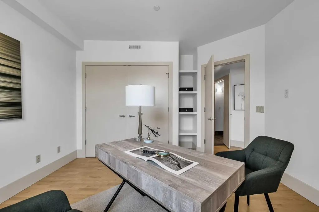 1731 13 Street SW Calgary AB T2T 3P5