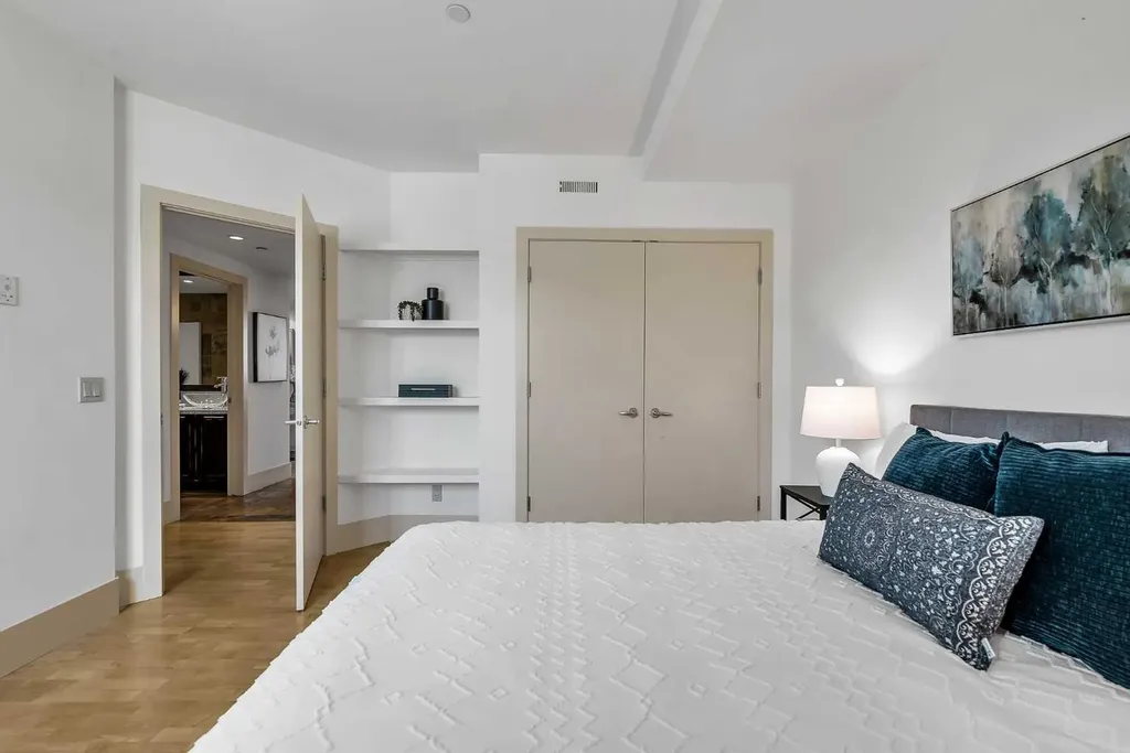 1731 13 Street SW Calgary AB T2T 3P5