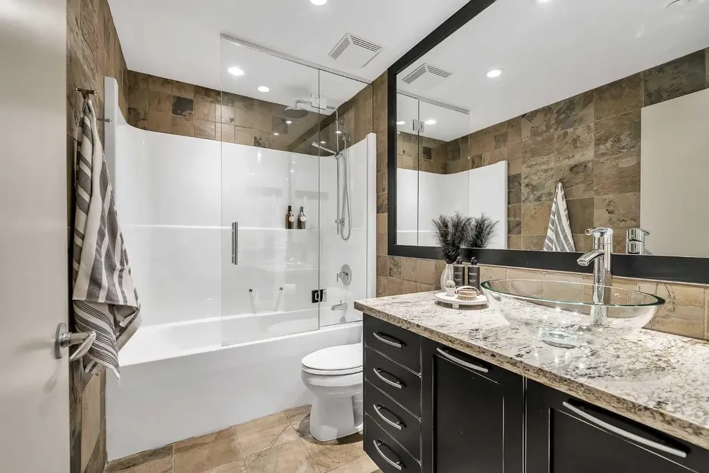 1731 13 Street SW Calgary AB T2T 3P5