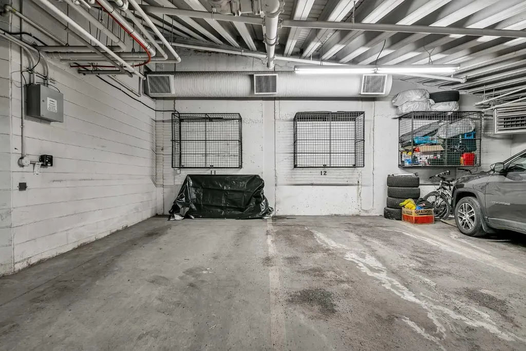 1731 13 Street SW Calgary AB T2T 3P5