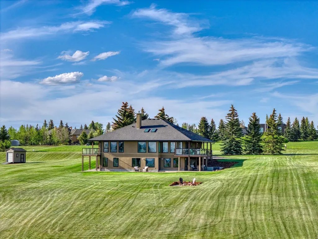 7 Bearspaw Pointe Green Rural Rocky View County AB T3L 2P6