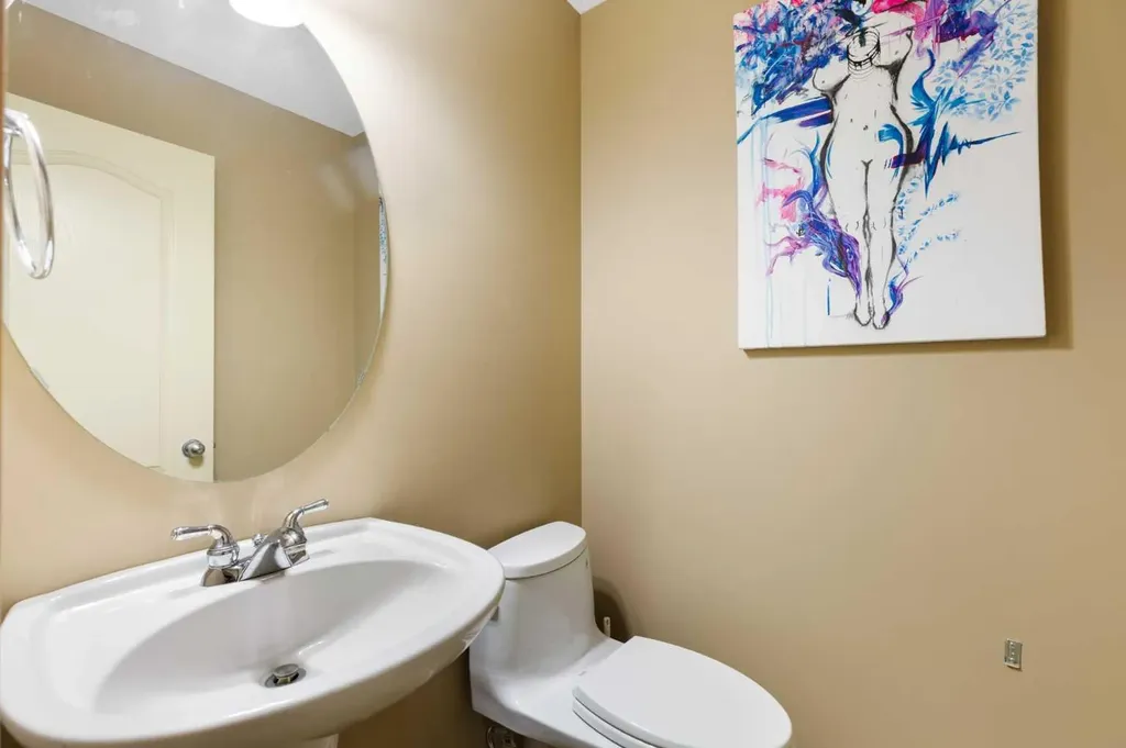 34 Tuscany Meadows Drive NW Calgary AB T3L 2T8