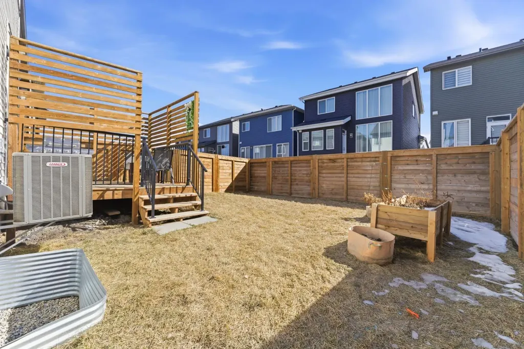 69 Mallard Grove SE Calgary AB T3S 0E3