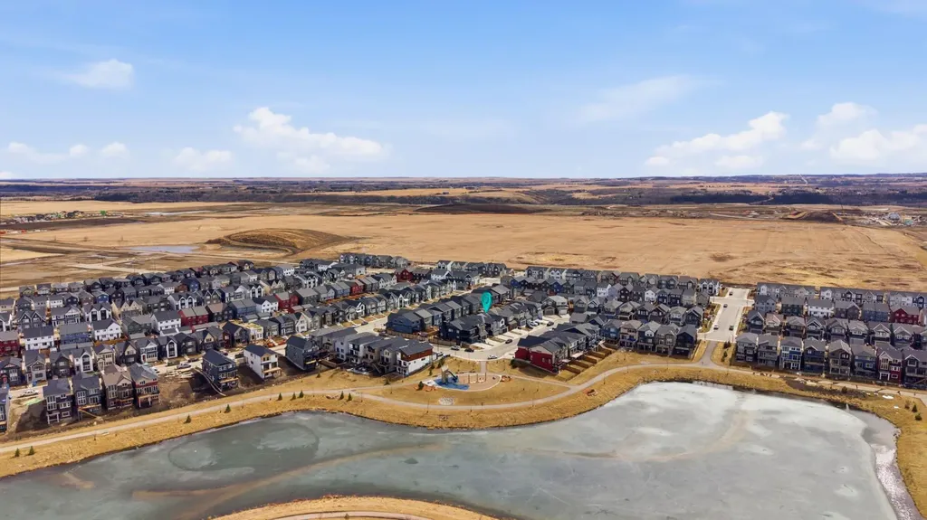 69 Mallard Grove SE Calgary AB T3S 0E3