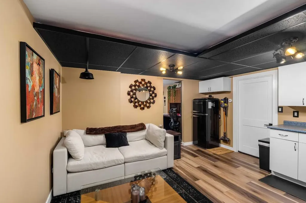 9211 Allison Drive SE Calgary AB T2J1B3