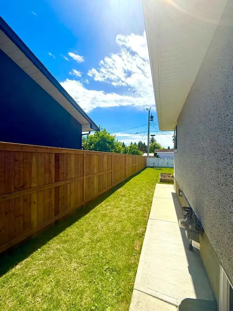 9211 Allison Drive SE Calgary AB T2J1B3