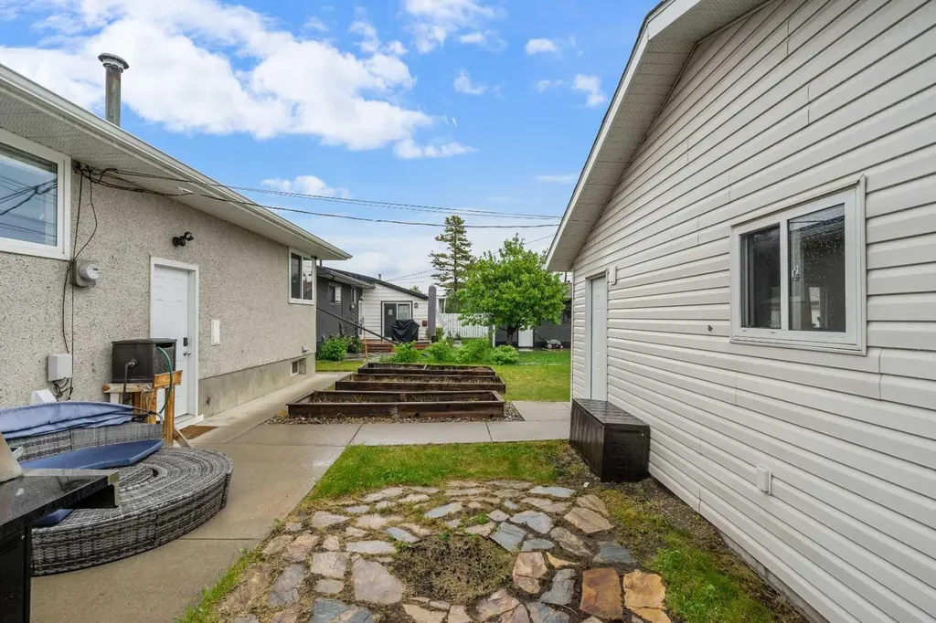 9211 Allison Drive SE Calgary AB T2J1B3