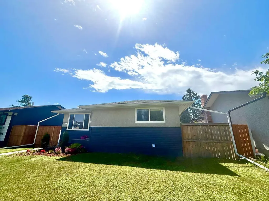 9211 Allison Drive SE Calgary AB T2J1B3