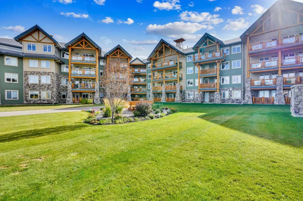 2330 Fish Creek Boulevard SW Calgary AB T2Y 0L1