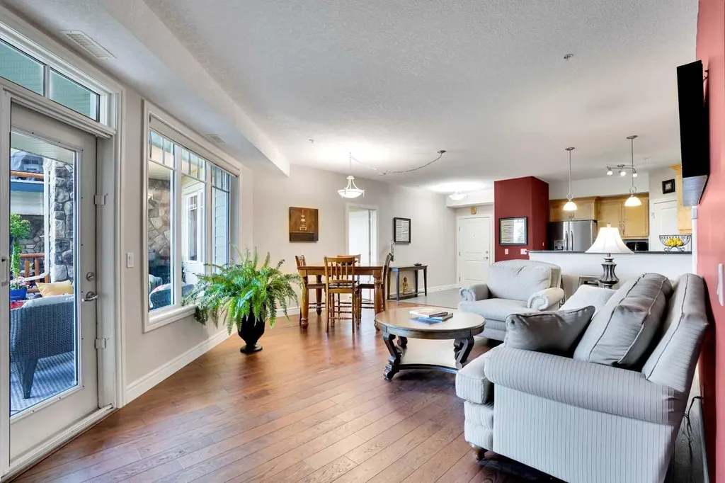 2330 Fish Creek Boulevard SW Calgary AB T2Y 0L1