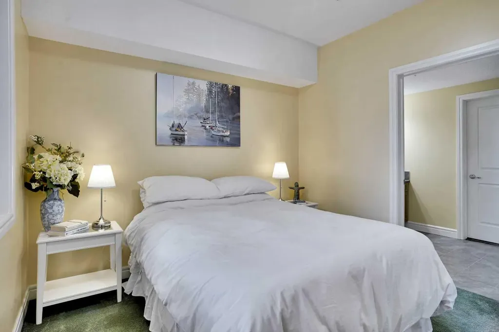 2330 Fish Creek Boulevard SW Calgary AB T2Y 0L1
