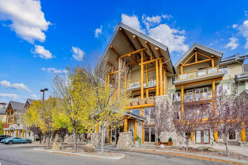 2330 Fish Creek Boulevard SW Calgary AB T2Y 0L1