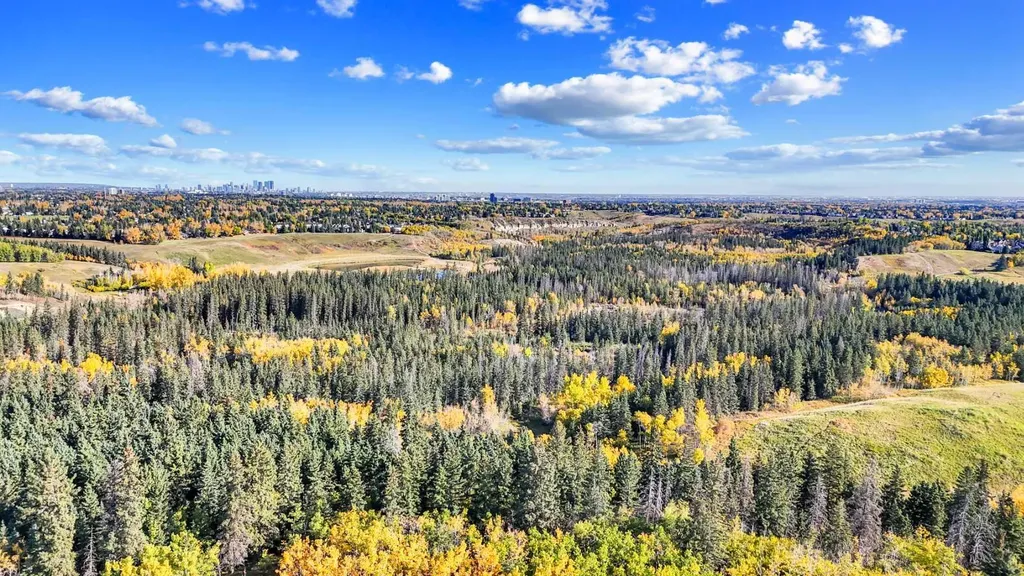 2330 Fish Creek Boulevard SW Calgary AB T2Y 0L1