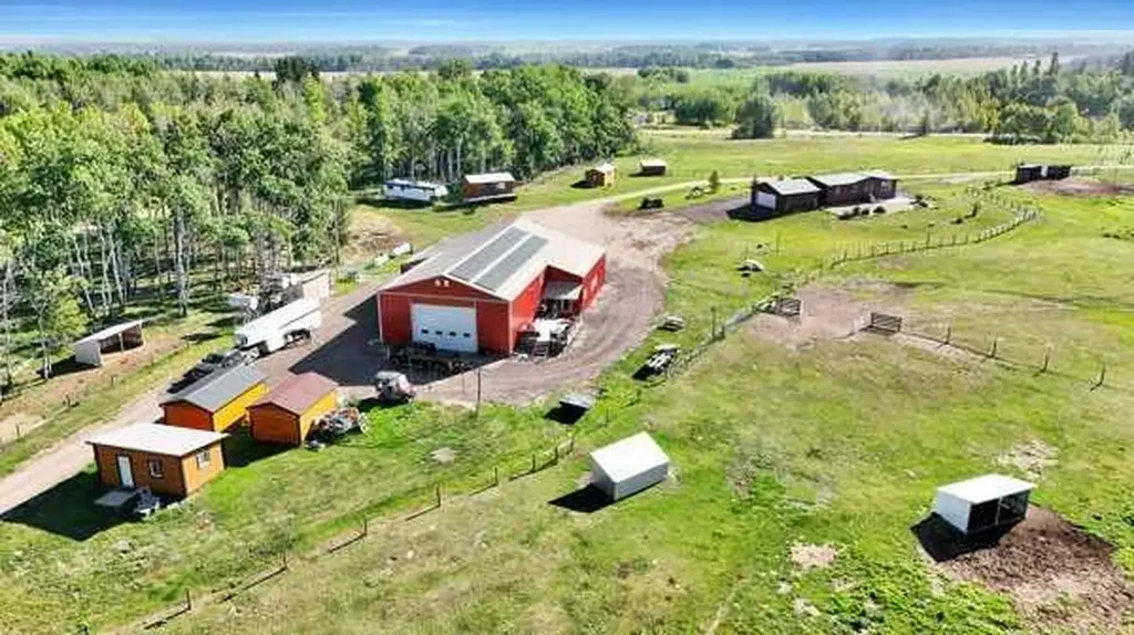 353022 Range Road 4-3 Rural Clearwater County AB T0M0M0
