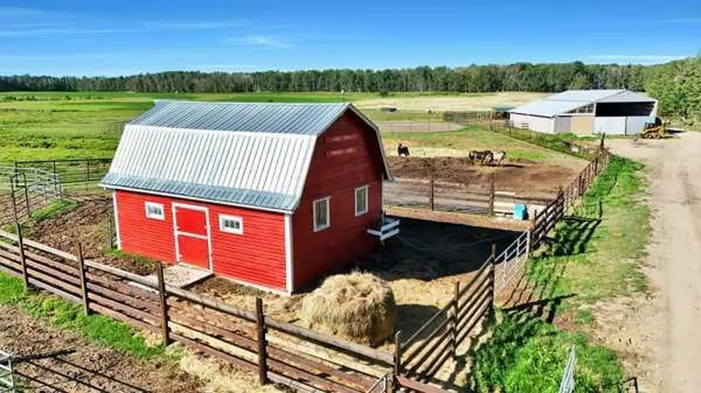 353022 Range Road 4-3 Rural Clearwater County AB T0M0M0