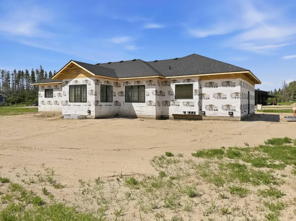 148 Burbank Heights Rural Lacombe County AB T0M 0J0