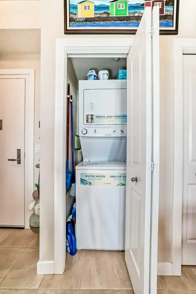 1005A Westmount Drive Strathmore AB T1P 0C3