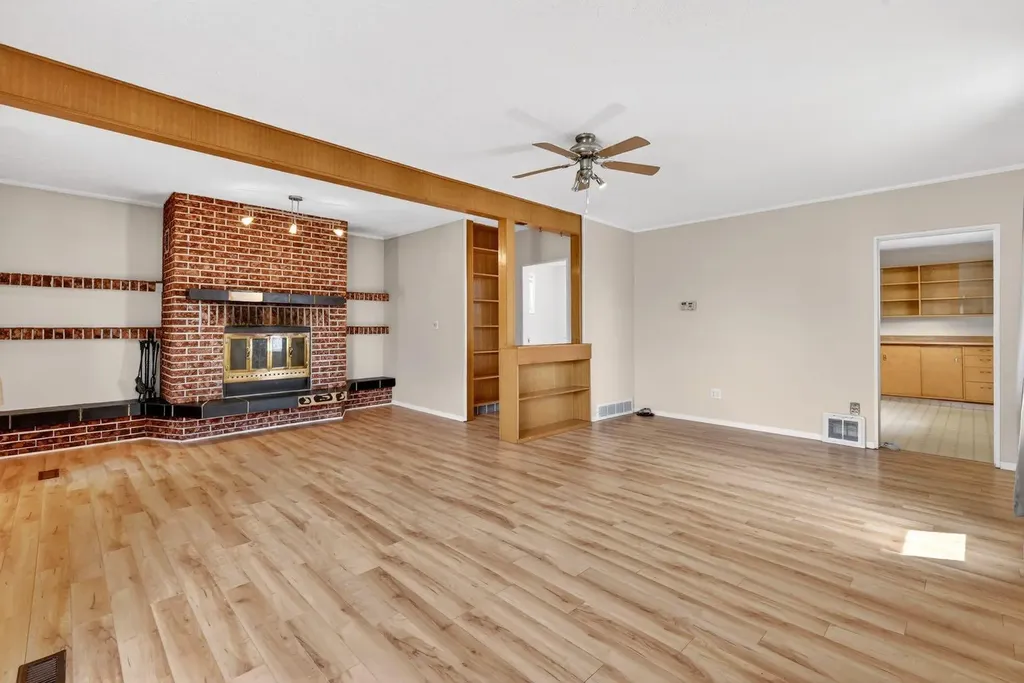 480 5 Street E Drumheller AB T0J 0Y4