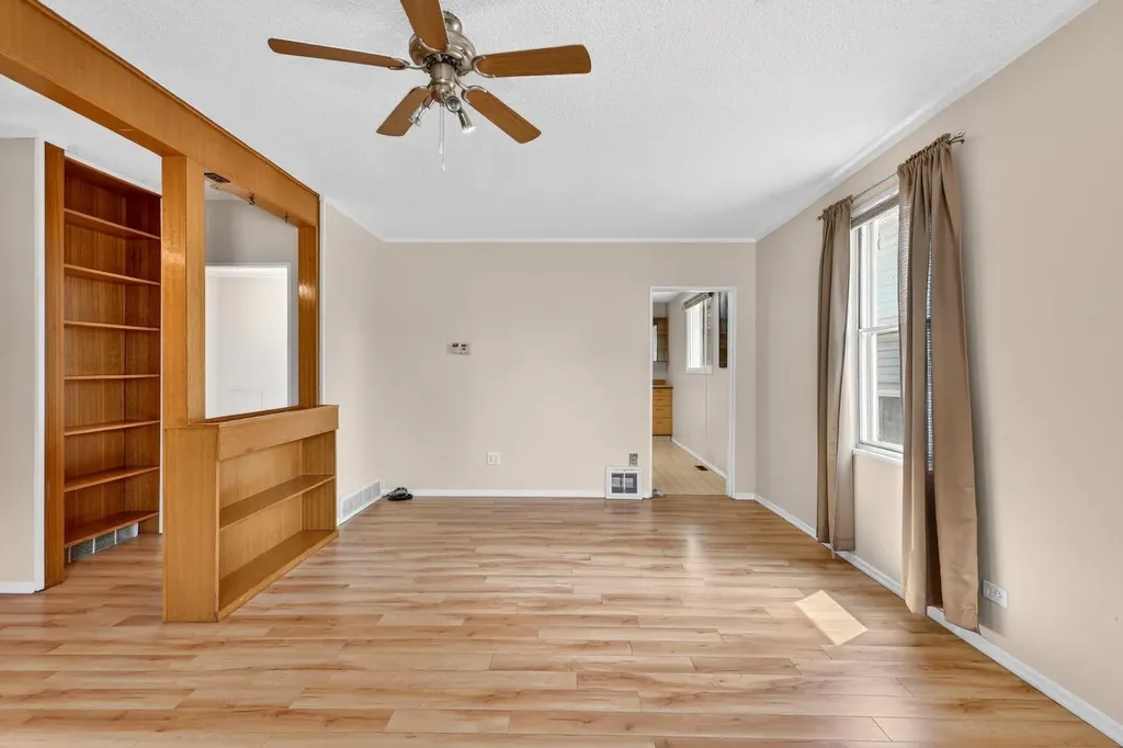 480 5 Street E Drumheller AB T0J 0Y4
