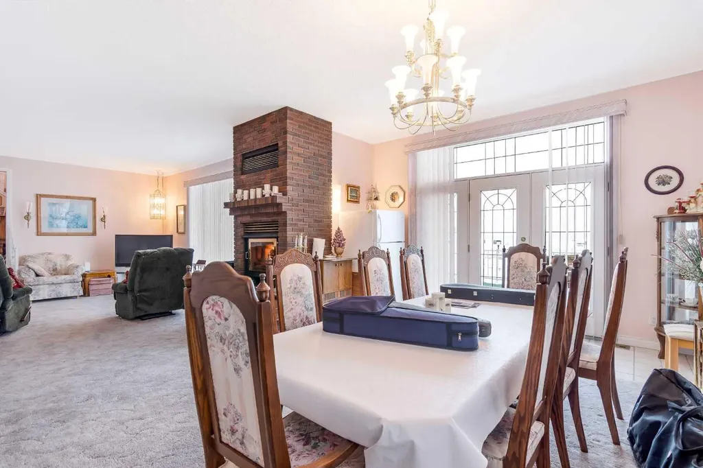 3 Rustic Road Norglenwold AB T4S 1S5