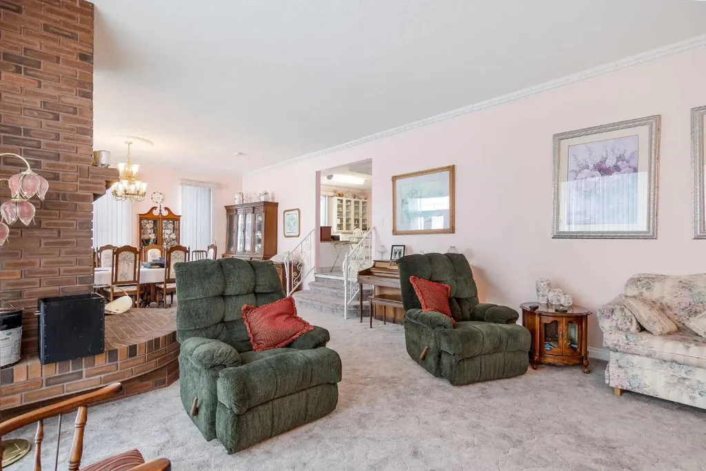 3 Rustic Road Norglenwold AB T4S 1S5