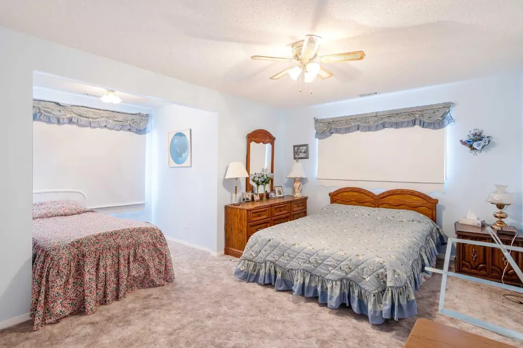 3 Rustic Road Norglenwold AB T4S 1S5