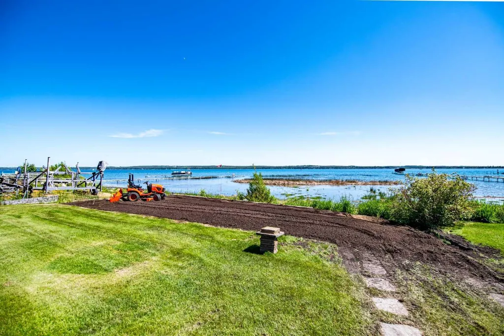 3 Rustic Road Norglenwold AB T4S 1S5