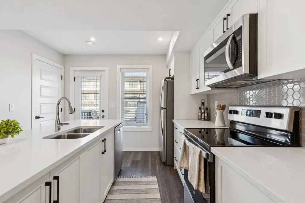 135 Mahogany Parade SE Calgary AB T3M 4K2