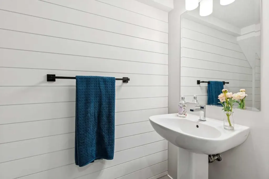 135 Mahogany Parade SE Calgary AB T3M 4K2
