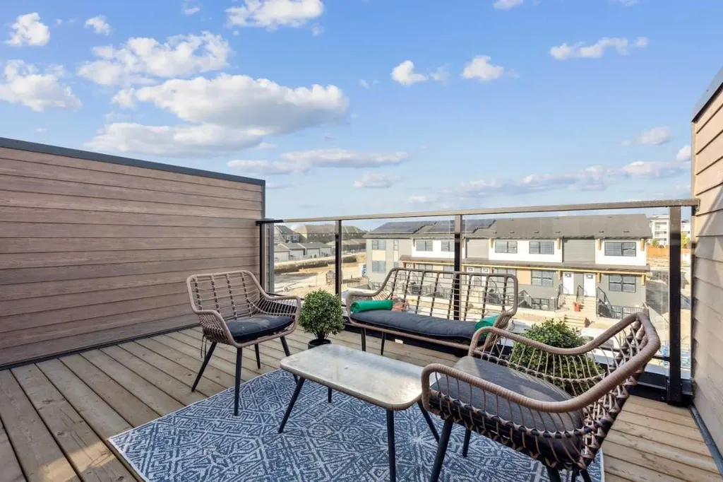 135 Mahogany Parade SE Calgary AB T3M 4K2