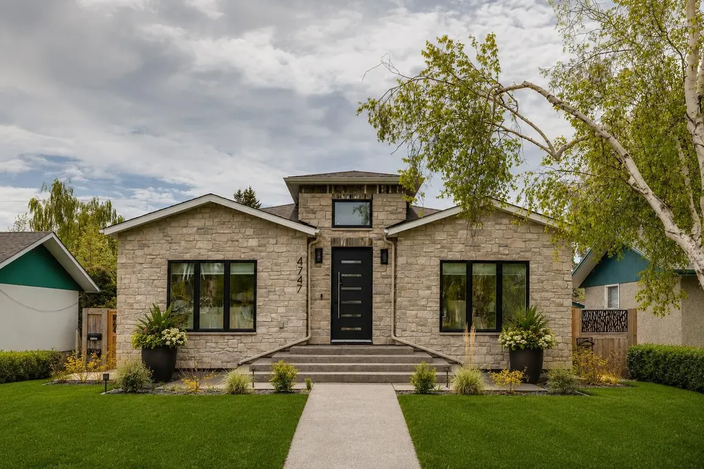 4747 26 Avenue SW Calgary AB T3E 0R3