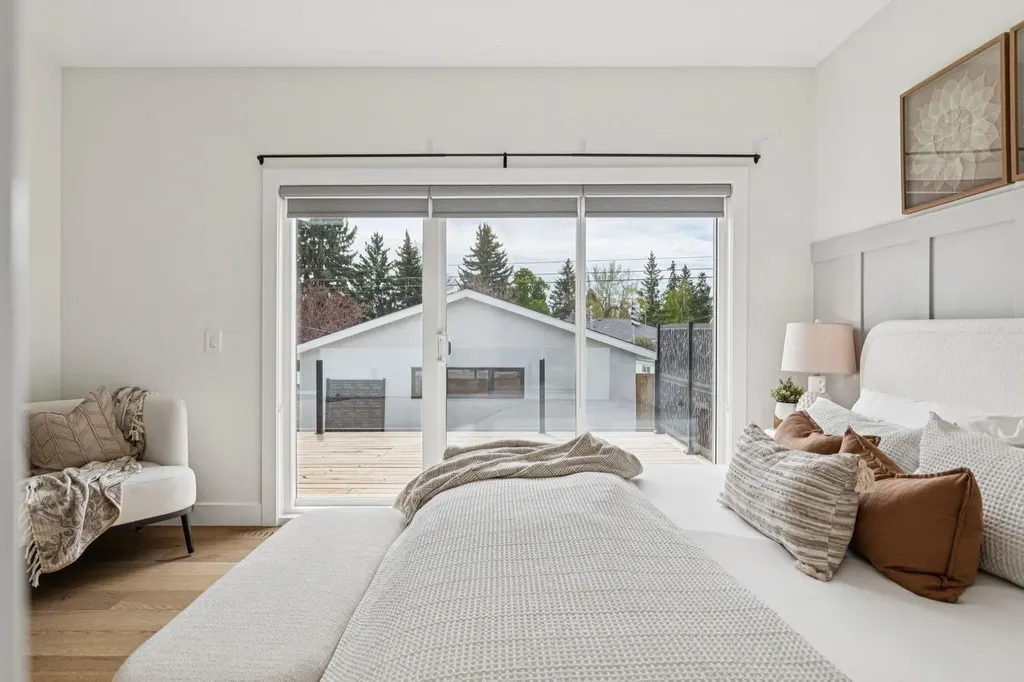 4747 26 Avenue SW Calgary AB T3E 0R3