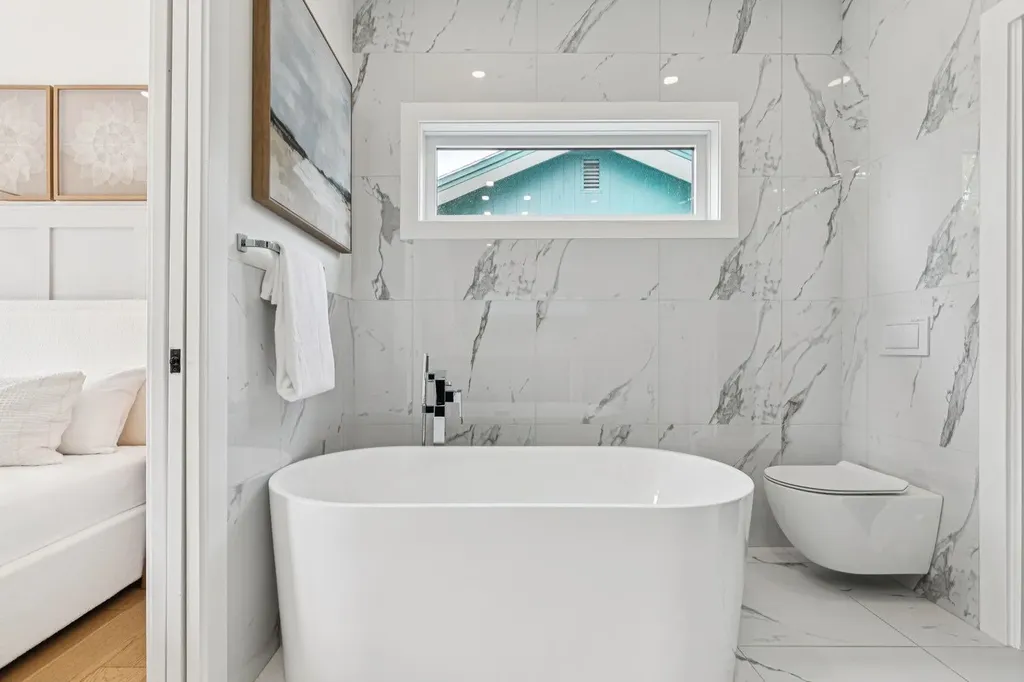 4747 26 Avenue SW Calgary AB T3E 0R3