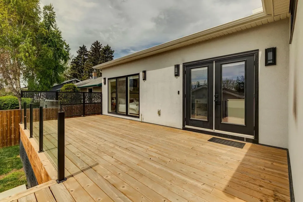 4747 26 Avenue SW Calgary AB T3E 0R3